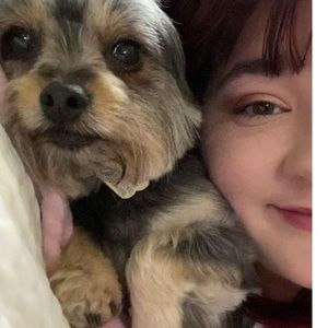 Meet your Posher, Caitlyn michelle